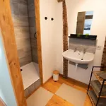Privat bolig Eperon D'aublain A Couvin *