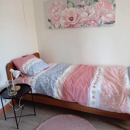 Eperon D'aublain à Couvin Alloggio in famiglia Aublain