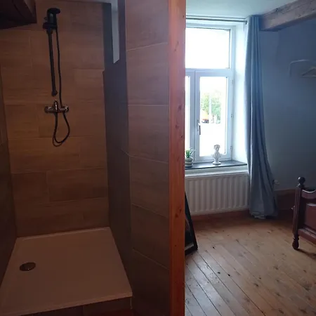 Eperon D'aublain A Couvin Accommodatie bij particulieren Aublain