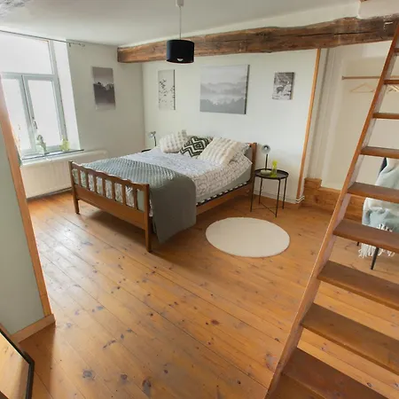 Accommodatie bij particulieren Eperon D'aublain A Couvin